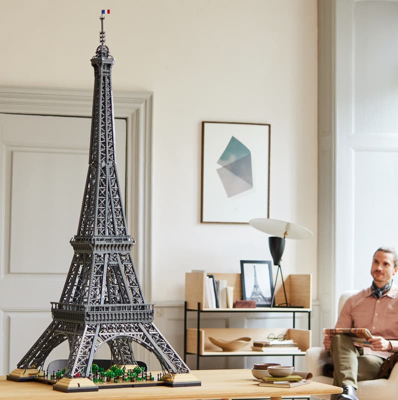 MOC Architecture Eiffel Tower 10307 | 10001 el.