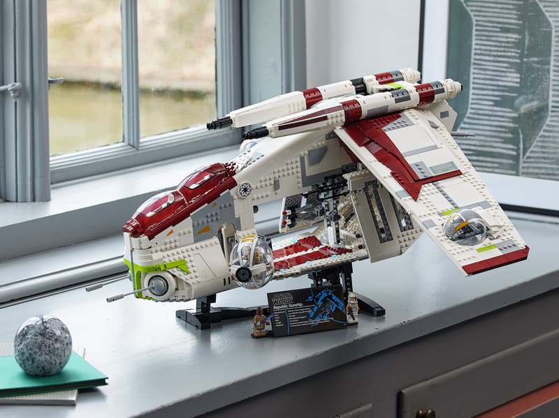 MOC Star Wars Republic Gunship 75309 | 3292 el. + 7 Figurek